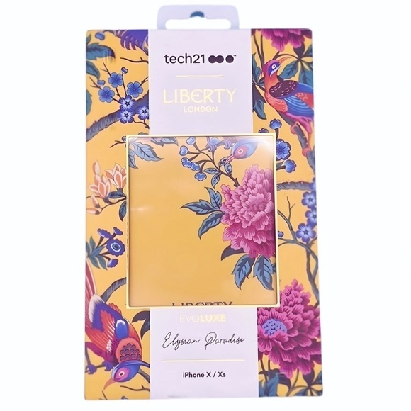 Red Elysian Paradise: A‎ Luxurious iPhone X/XS Case by Evo Luxe Liberty London - Picture 4 of 5